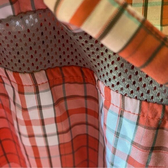 LL Bean Women's Long-Sleeved Button-Down Top Size XL - Picture 7 of 10